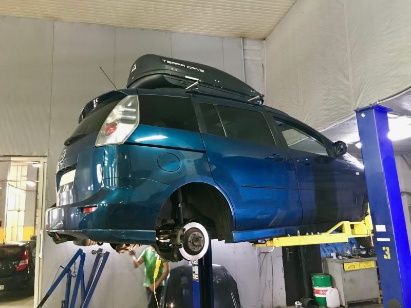Усиленные задние пружины Mazda 5 - MZPL120341RR