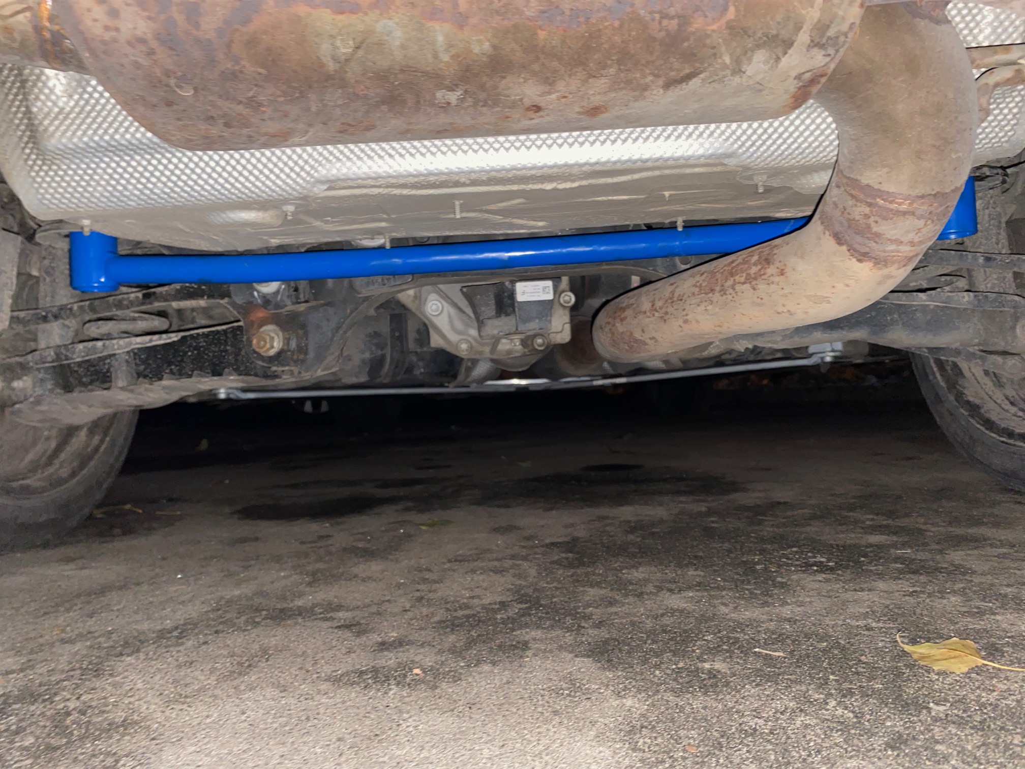 BMW F30 распорки